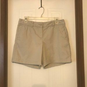 56% OFF Loft 6" Khaki Shorts Size 4 Original